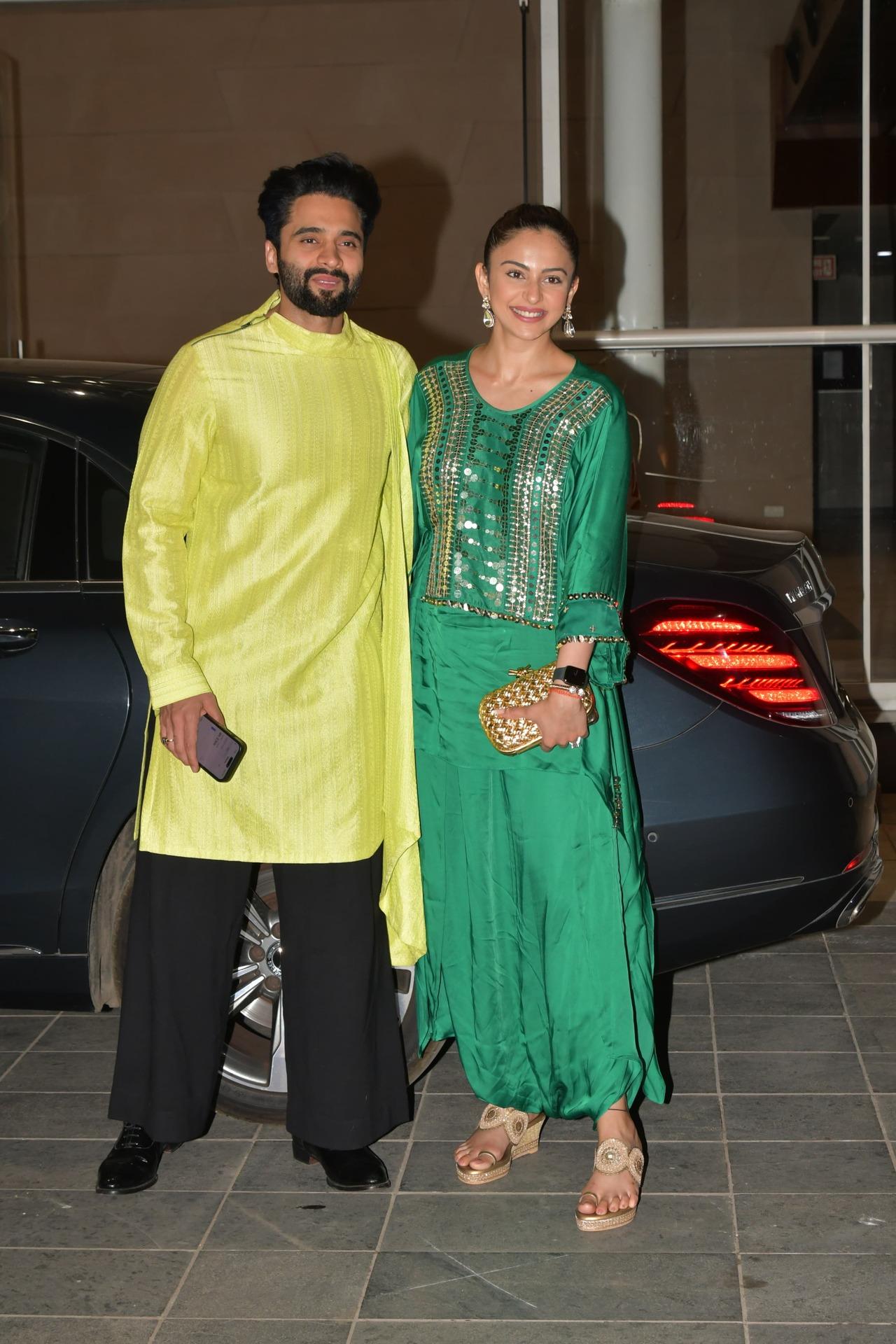 Her husband Jackky Bhagnani, who is the producer of the film wore a lime green kurta with black trousers. 