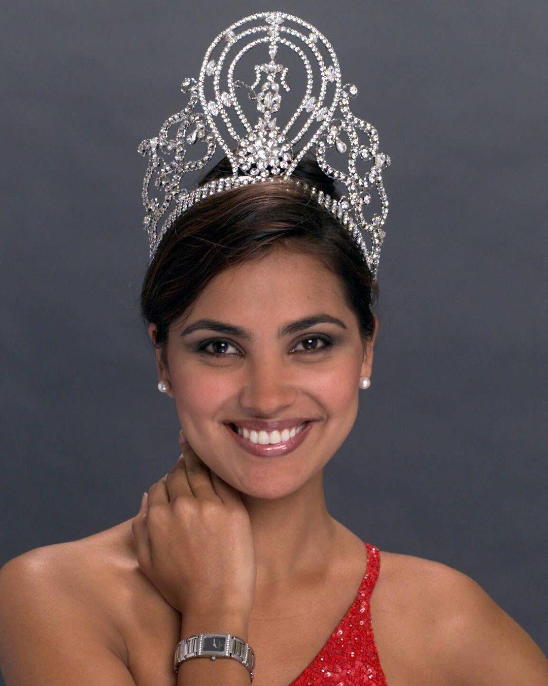 Lara Dutta shot to fame after she won Miss Universe in 2000. She was the second Indian to win it, with the first being Sushmita Sen in 1994.