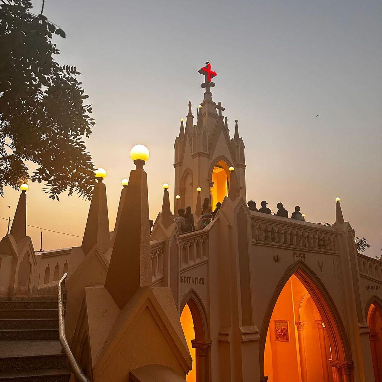 She also visited the Basilica of Our Lady of the Mount in Bandra.