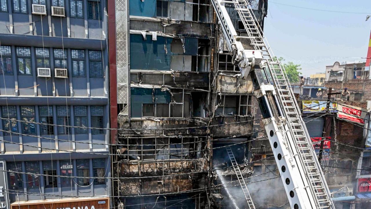 According to Chandra Prakash, SP (City Central), Patna, rescue work is over at the hotel near Patna Junction, where the blaze had erupted around 11 am with more than 20 people trapped inside