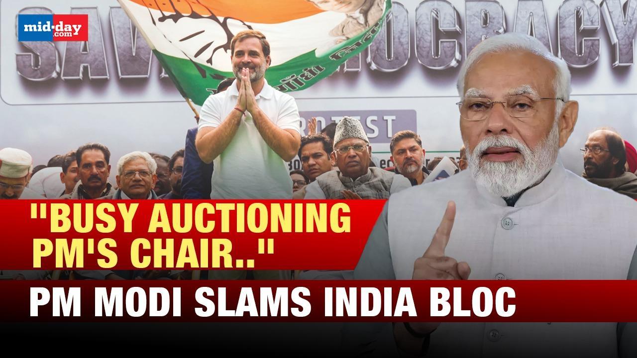 PM Modi Holds a Mega Roadshow in Bhopal, Slams INDIA Bloc