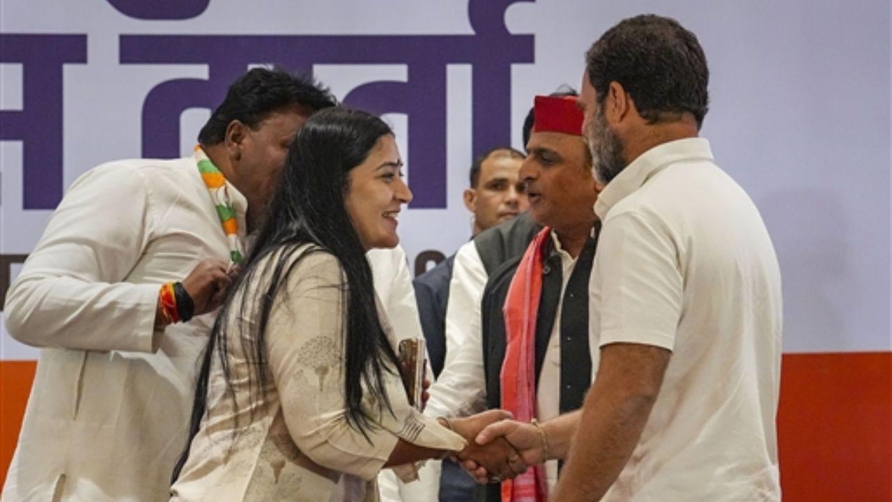 Akhilesh Yadav echoed Gandhi's sentiments, emphasising the need to prevent vote division and ensure a unified opposition front in the elections.