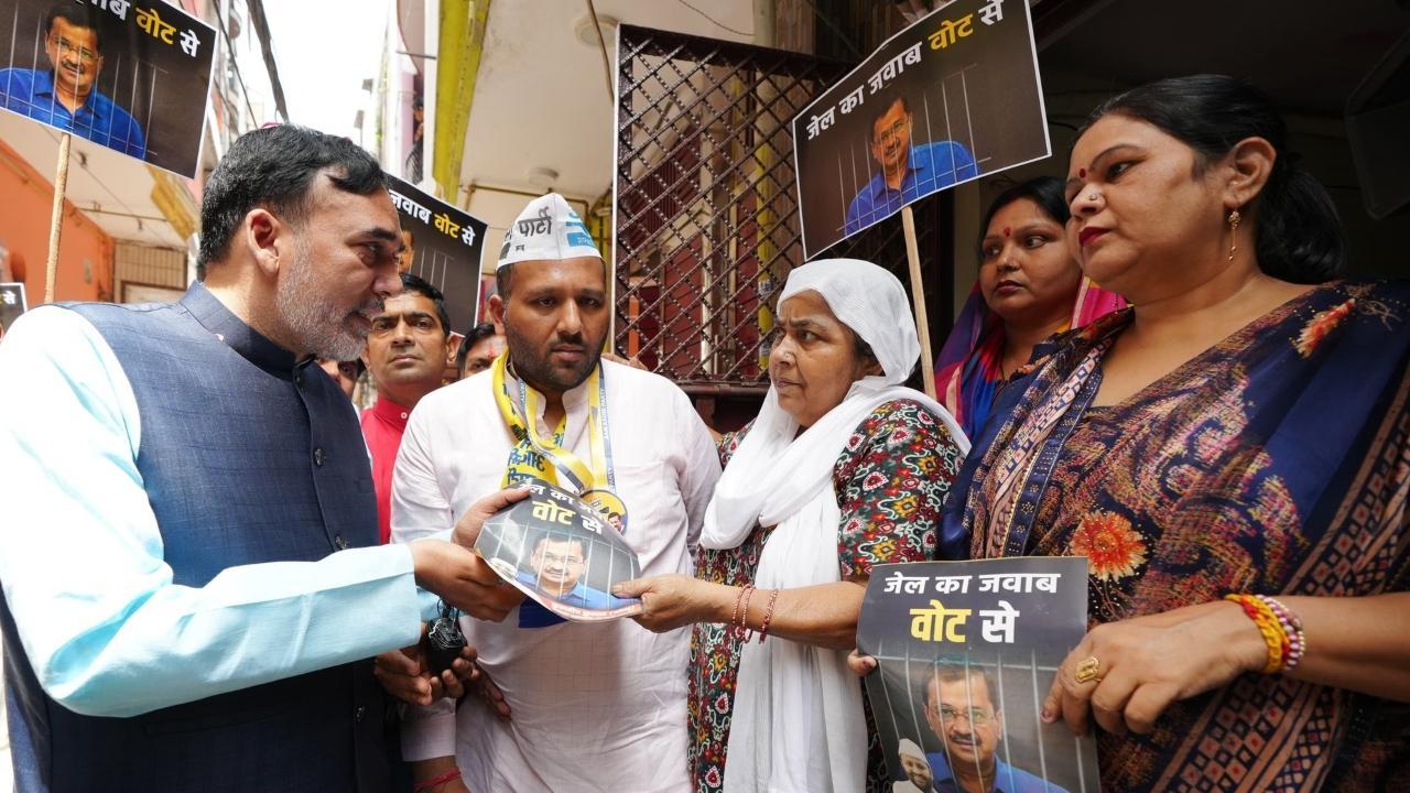 Lok Sabha polls: AAP leader Gopal Rai announces party's door-to-door campaign