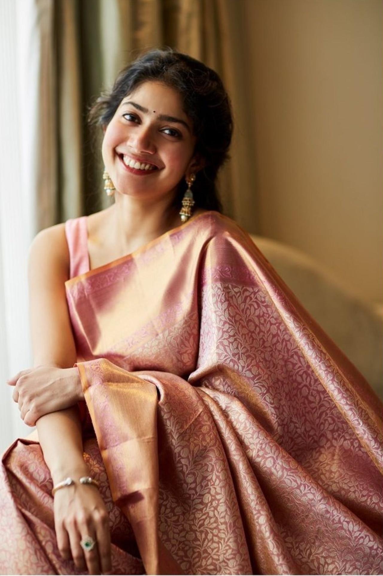 That being said, Sai Pallavi’s Instagram boasts of her ethnic looks that appear simply divine. 