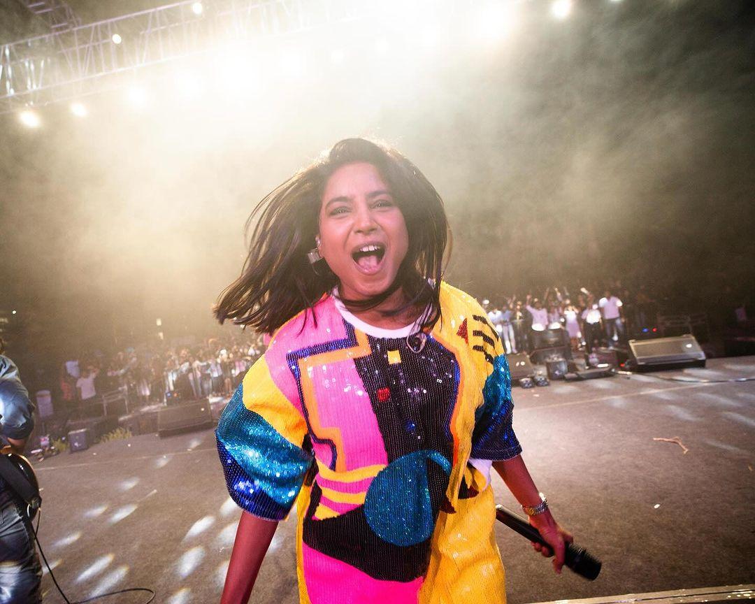 Fans are always over the moon when Shilpa Rao rocks their world with her rendition of 'Besharam Rang' from the movie 'Pathaan'