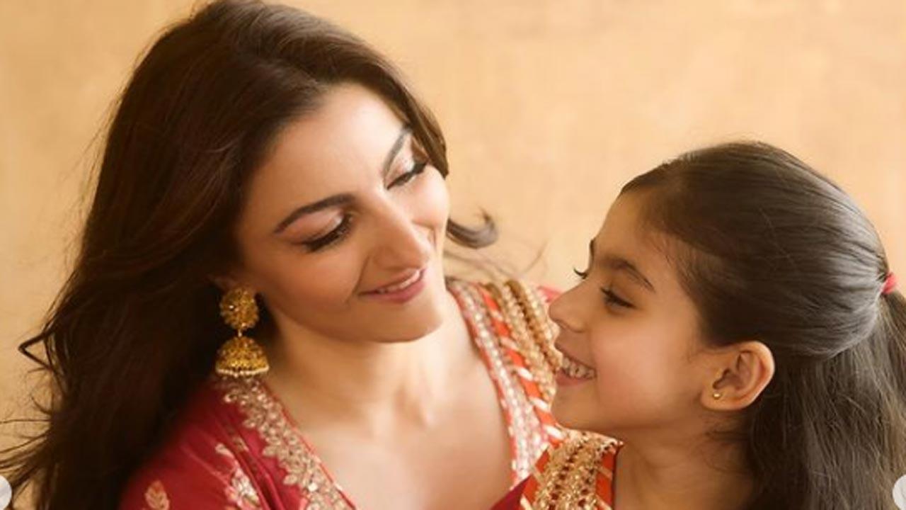 Soha Ali Khan twins with daughter Inaaya in red ethnic attire on Eid, extends wa