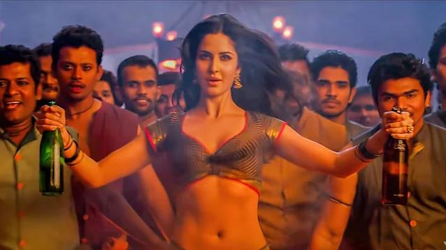 In Agneepath's song 'Chikni Chameli', Katrina Kaif set the screen on fire with her electrifying dance and raw energy. Her powerful performance and dynamic choreography made it an instant hit