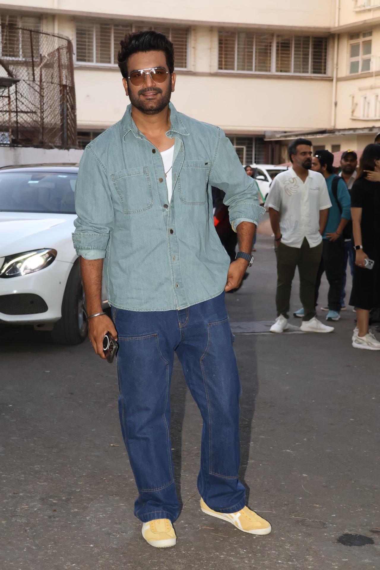 Sharad Kelkar spotted in casuals at the launch of 'Papa Kehte Hai 2.0'