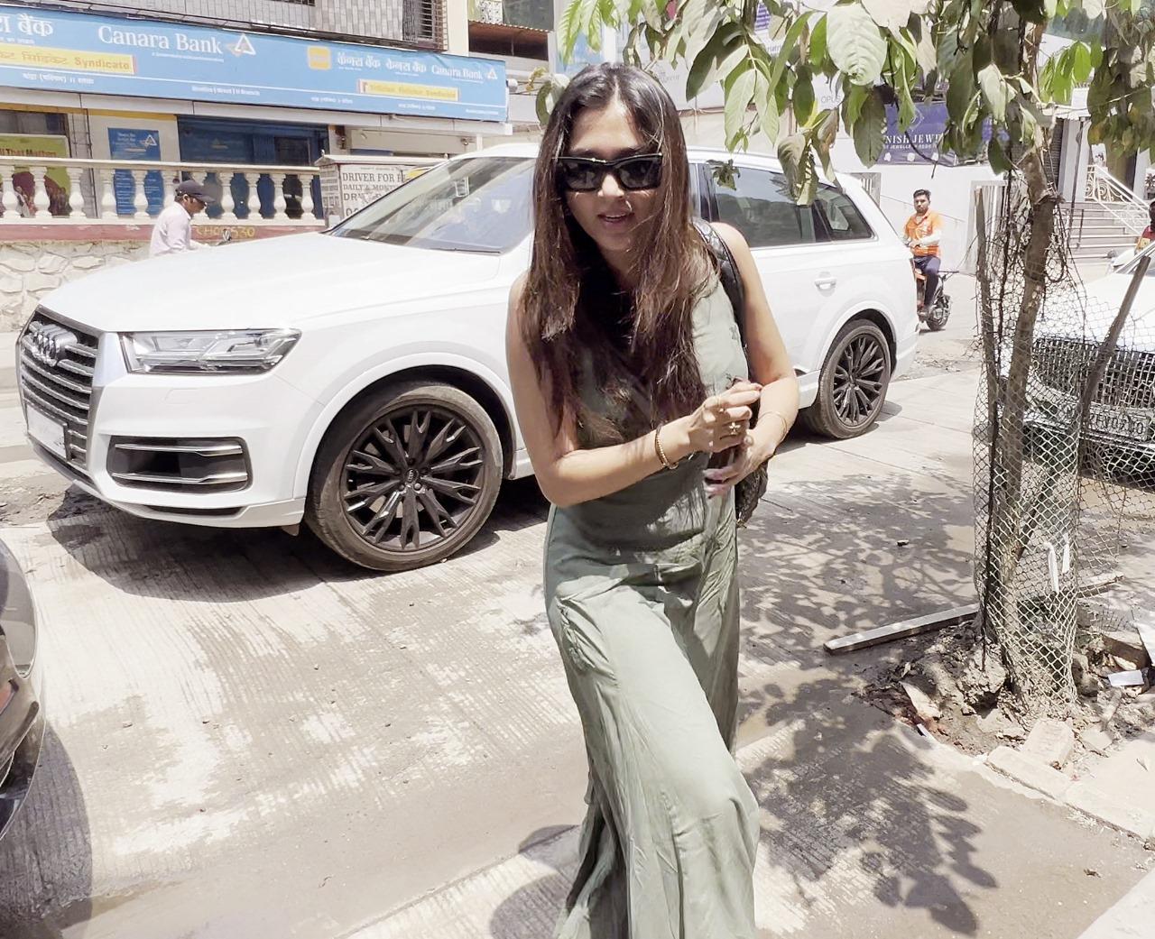 Tejasswi Prakash looked gorgeous at a cafe in Bandra today
