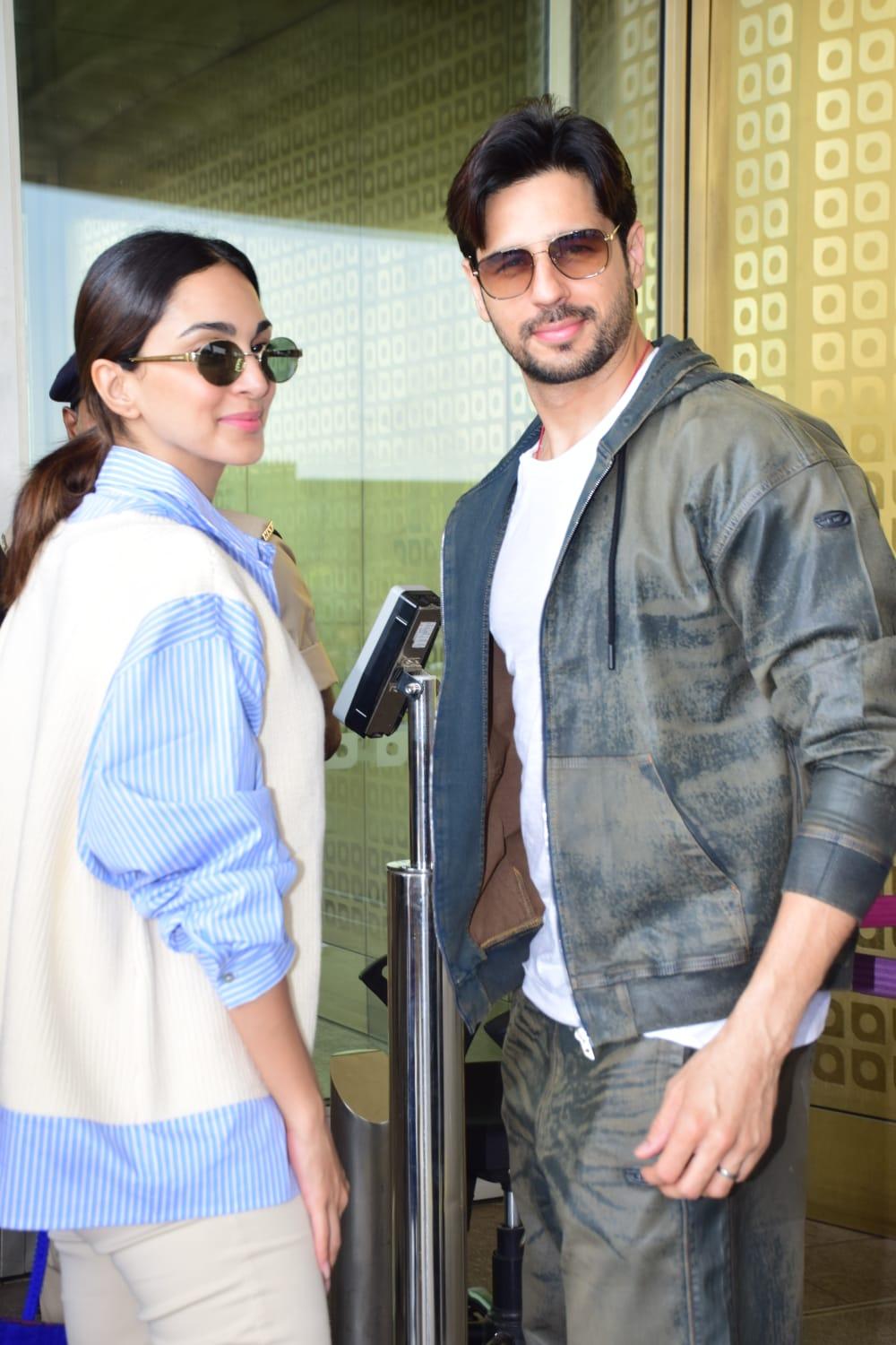 Kiara Advani and Sidharth Malhotra were spotted at the Mumbai airport today