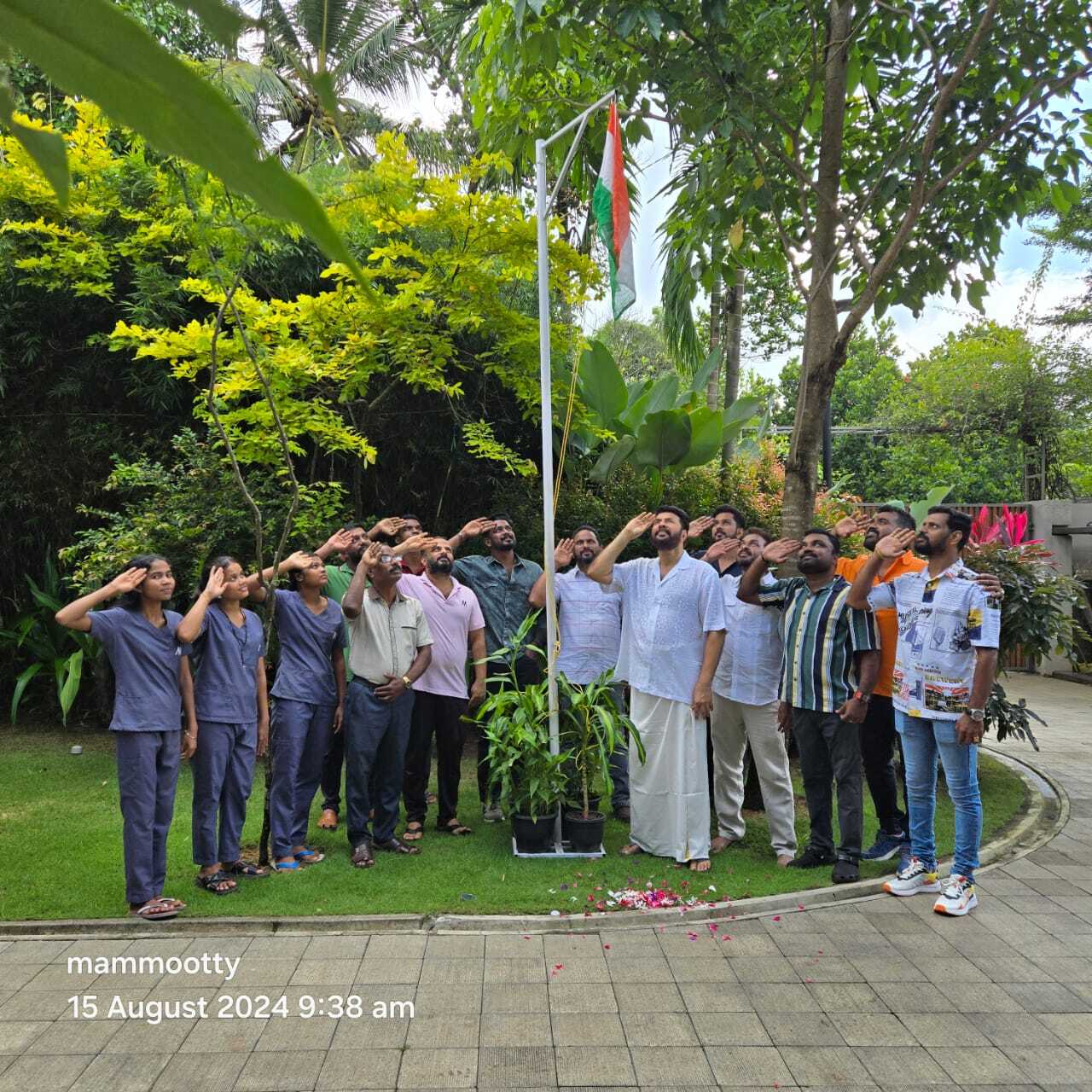 Malayalam film superstar Mammootty hoisted the flag on Thursday morning dressed in white shirt and mundu