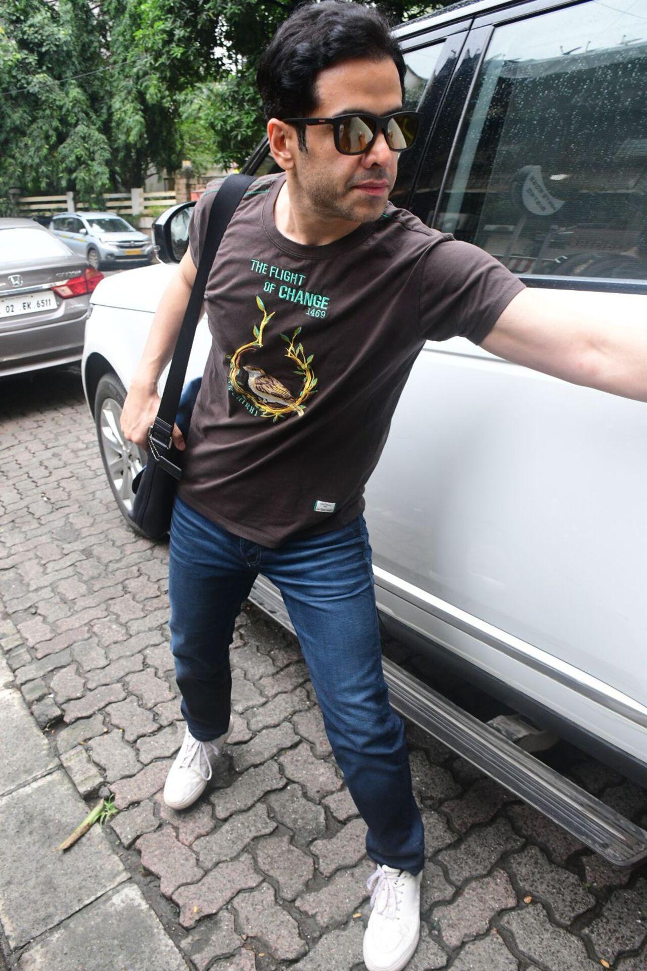 Tusshar Kapoor spotted in the city