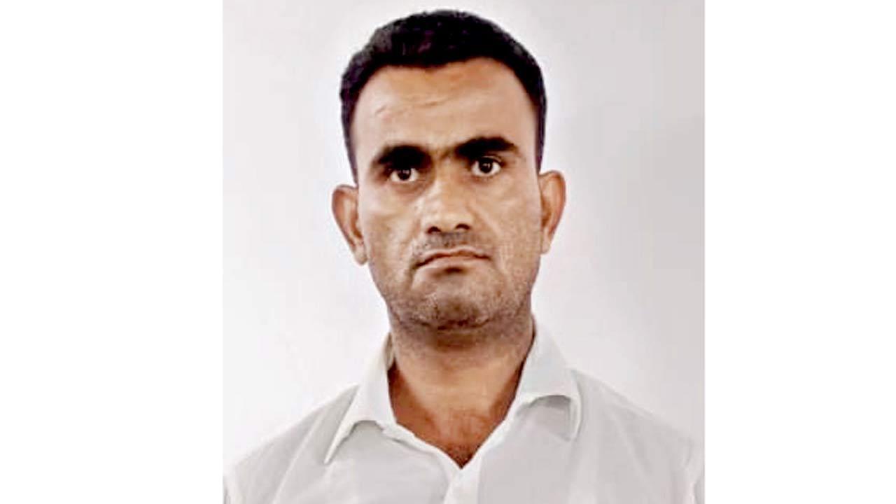 Mumbai: NGO worker arrested for extortion using stolen phone videos
