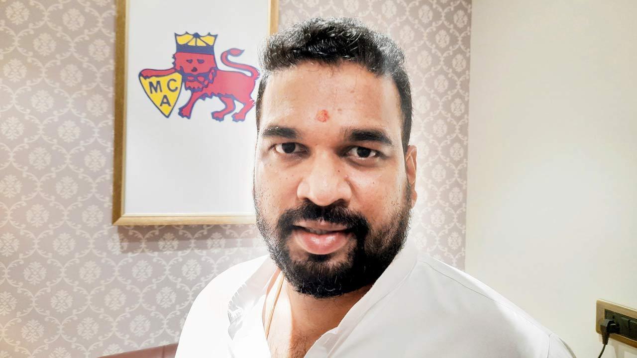 MCA prez Ajinkya Naik keen to restart Kanga Library