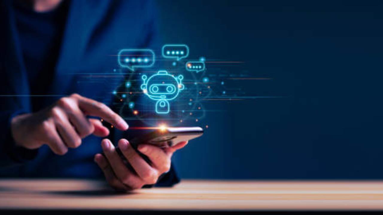 From creators to users: How artificial intelligence is shaping social media feeds