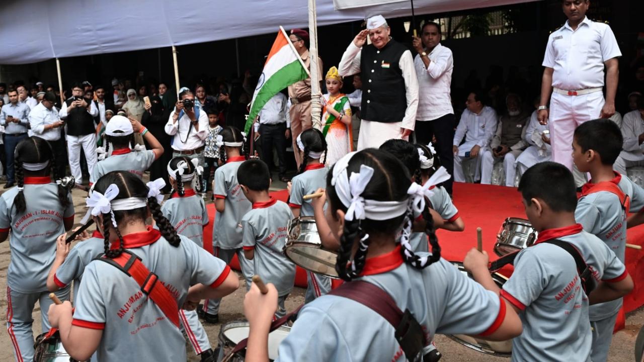 For his 11th Independence Day speech, PM Modi also wore a light blue bandhgala jacket. In keeping with the tradition of wearing colourful turbans on every Independence Day since 2014, PM Modi's headgear this time was a mix of orange, yellow and green colour 