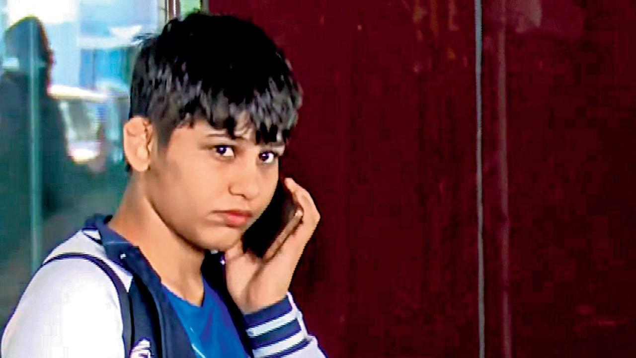 Wrestler Antim Panghal returns to India after controversy