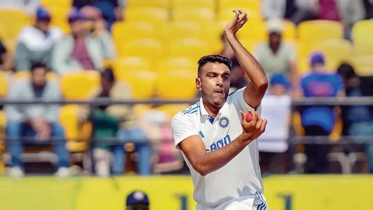 Ravichandran Ashwin
Representing India in 35 Test matches of the World Test Championship, veteran spinner Ravichandran Ashwin tops the list with 174 wickets. His best bowling figures are seven wickets for 71 runs. Additionally, Ashwin has 9 four-wicket and 10 five-wicket hauls to his name