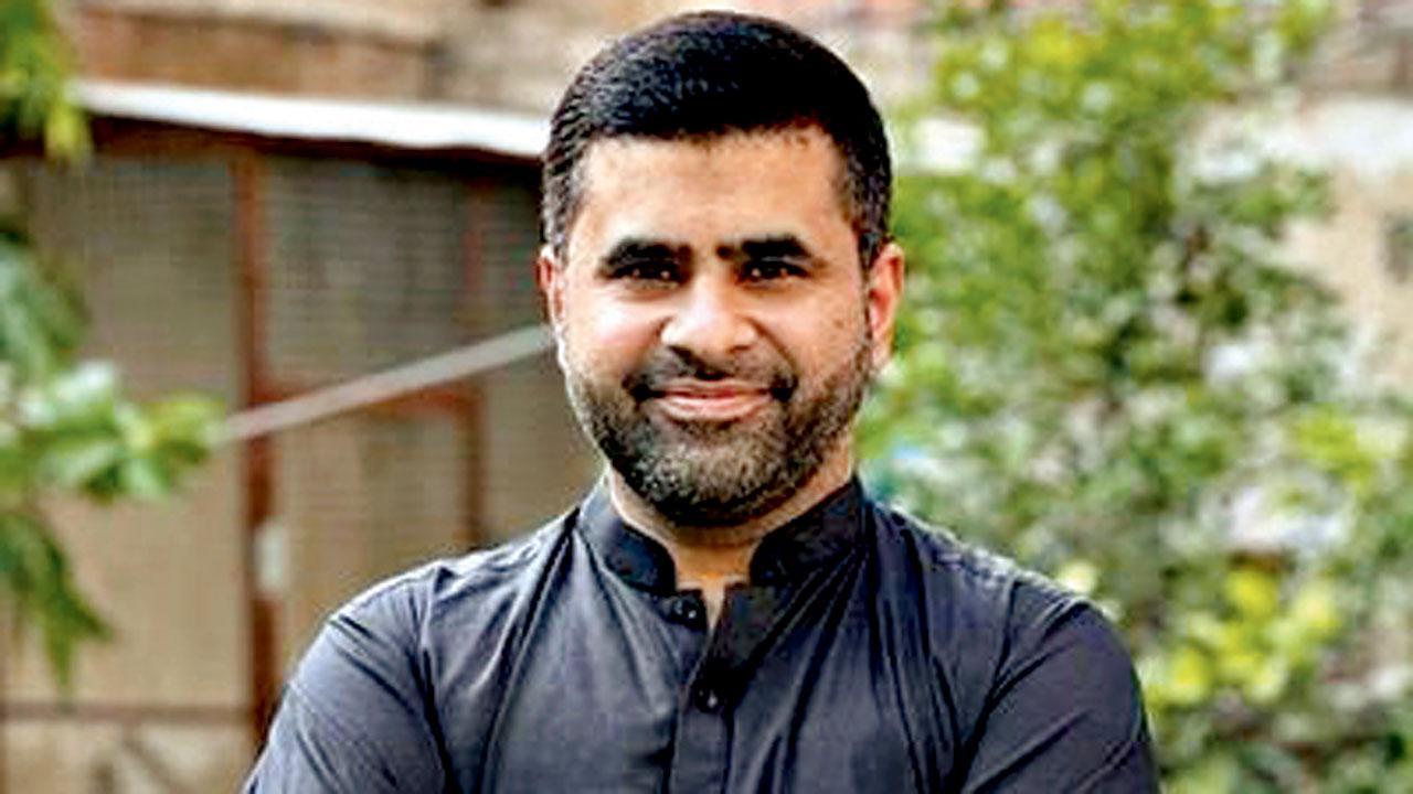 Abductions by intel agencies continue in Pakistan, claim families