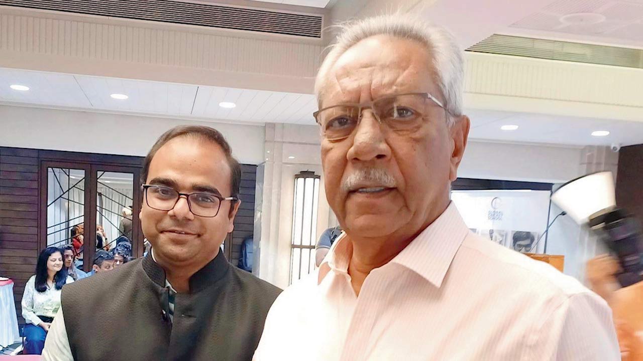 Aunshuman Gaekwad’s biographer Aditya Bhushan (left) reveals how the late cricketer wanted to wish his collaborator’s father on his birthday amidst book work.