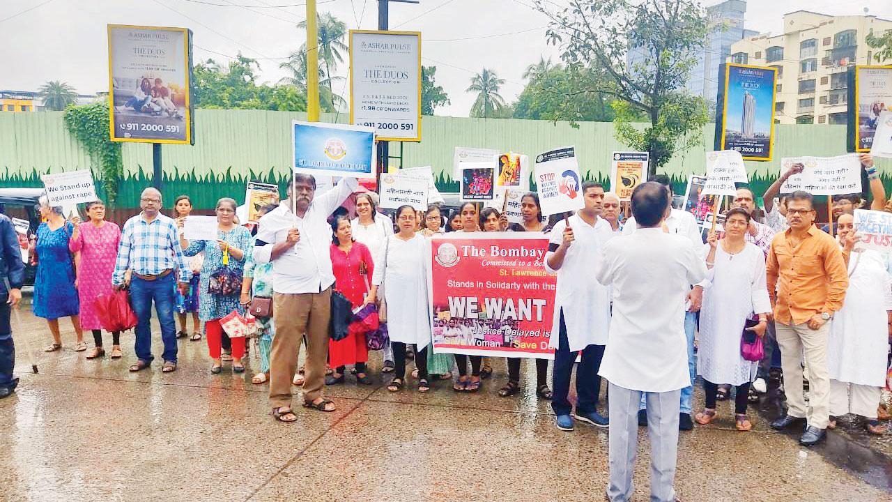 The Bombay Catholic Sabha organised a march against the rising cases of rape and assault against girls and women, in Thane, on Sunday morning