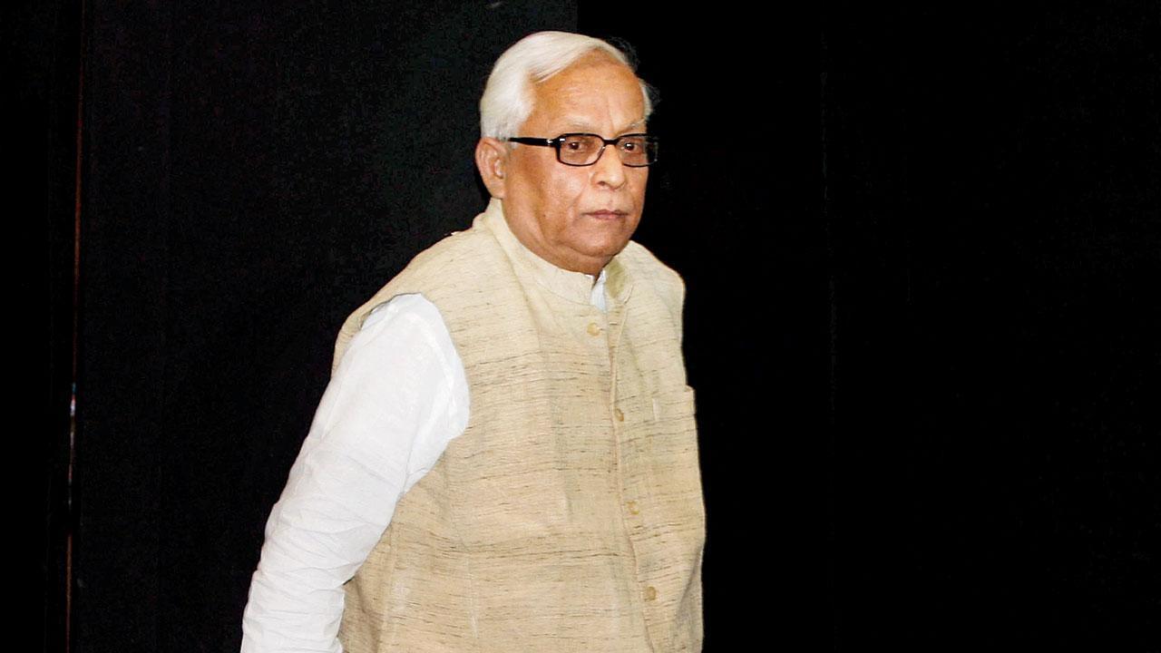 Buddhadeb Bhattacharjee, 80, dies; championed Bengal’s industrial push