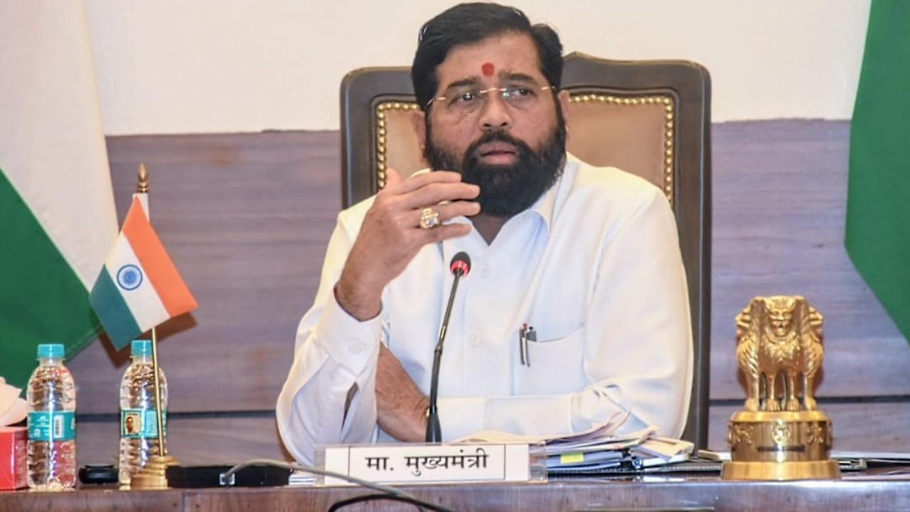 Maharashtra government to address contract workers' concerns in education scheme