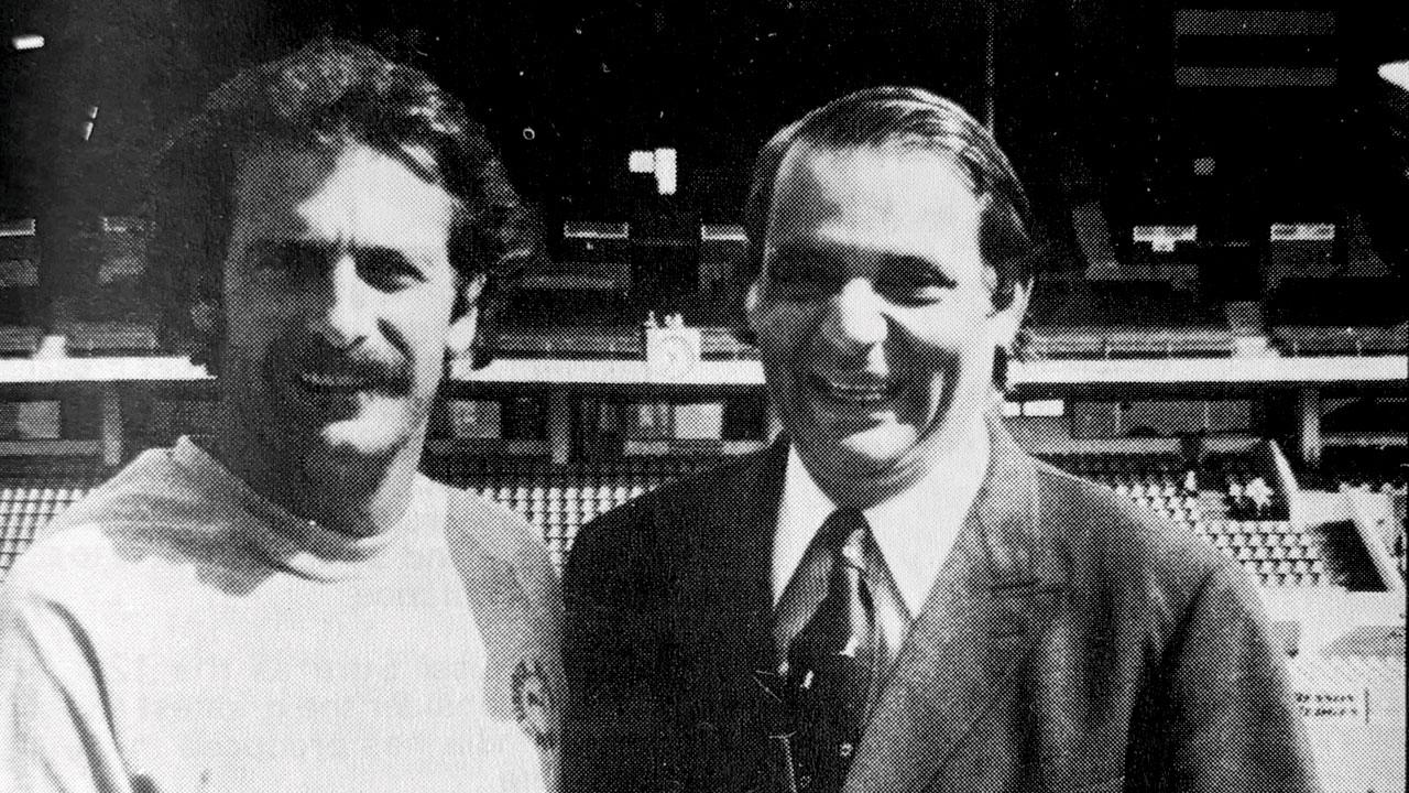 Raj Singh Dungarpur being greeted by Australian pace legend Dennis Lillee at the Melbourne Cricket Ground in 1981. Pic courtesy/ Sportsweek’s World of Cricket