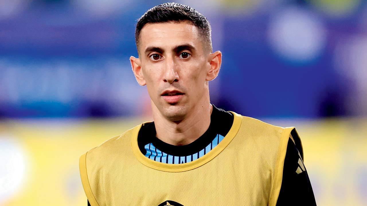 Di Maria decides against return to Argentina after pig’s head threat