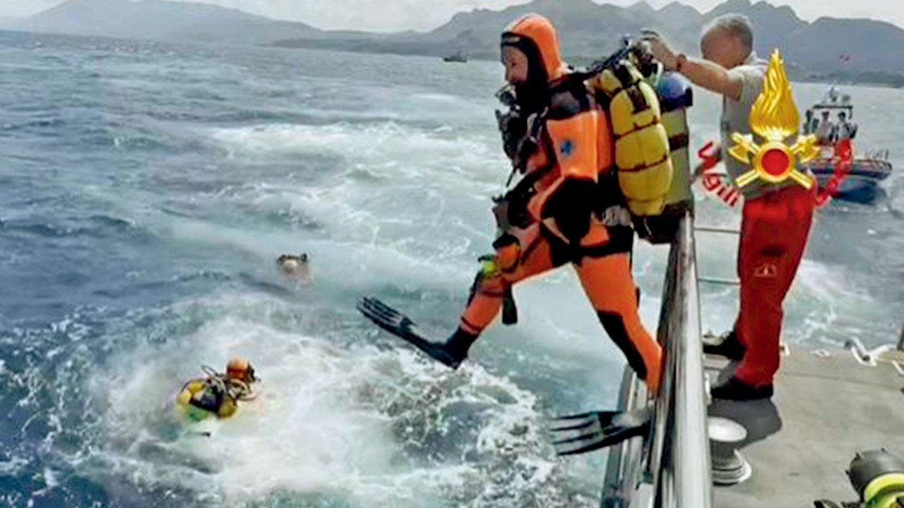 Search resumes for 6 from sunken luxury yacht off Sicily