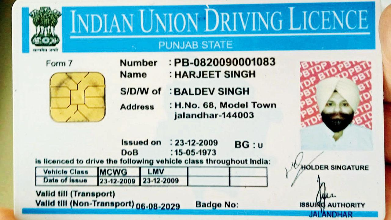 Driving license of Harjeet Singh