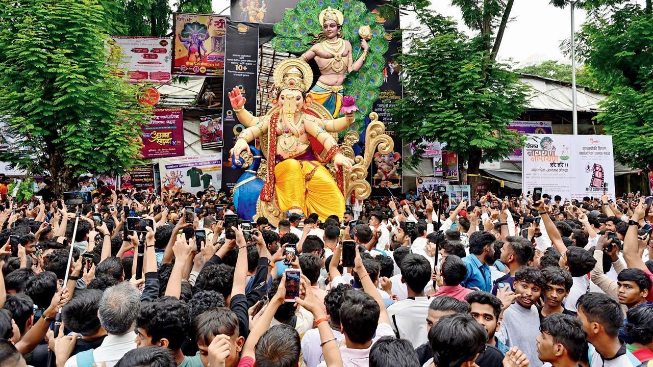 Mumbai: Pothole-free roads from Aug 18, thanks to Ganpati bappa
