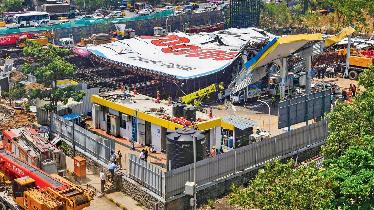 BMC forms draft policy over use of hoardings, flags ahead of Maha polls