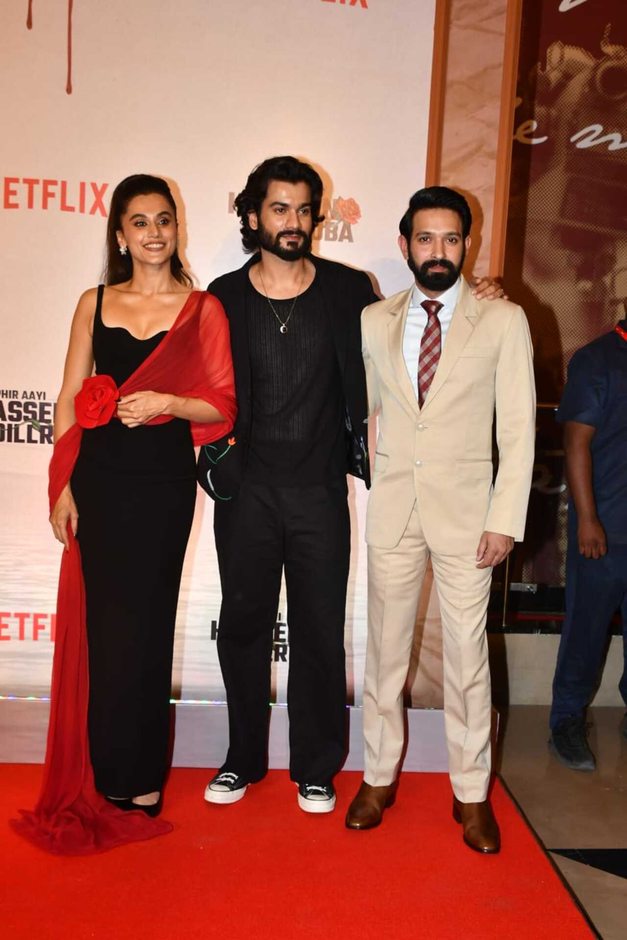 The cast members Taapsee Pannu, Sunny Kaushal and Vikrant Massey looked incredibly hot at they posed at the red carpet