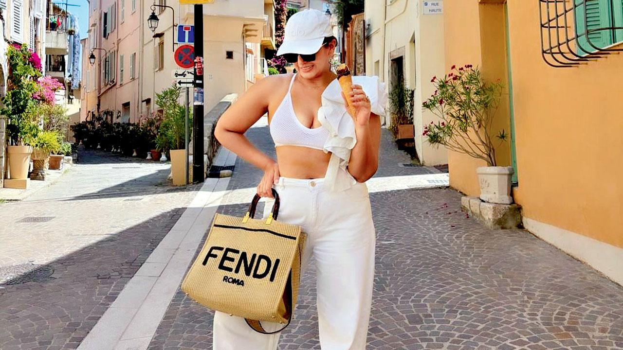  How Huma Qureshi's all-white outfits can inspire your vacation wardrobe