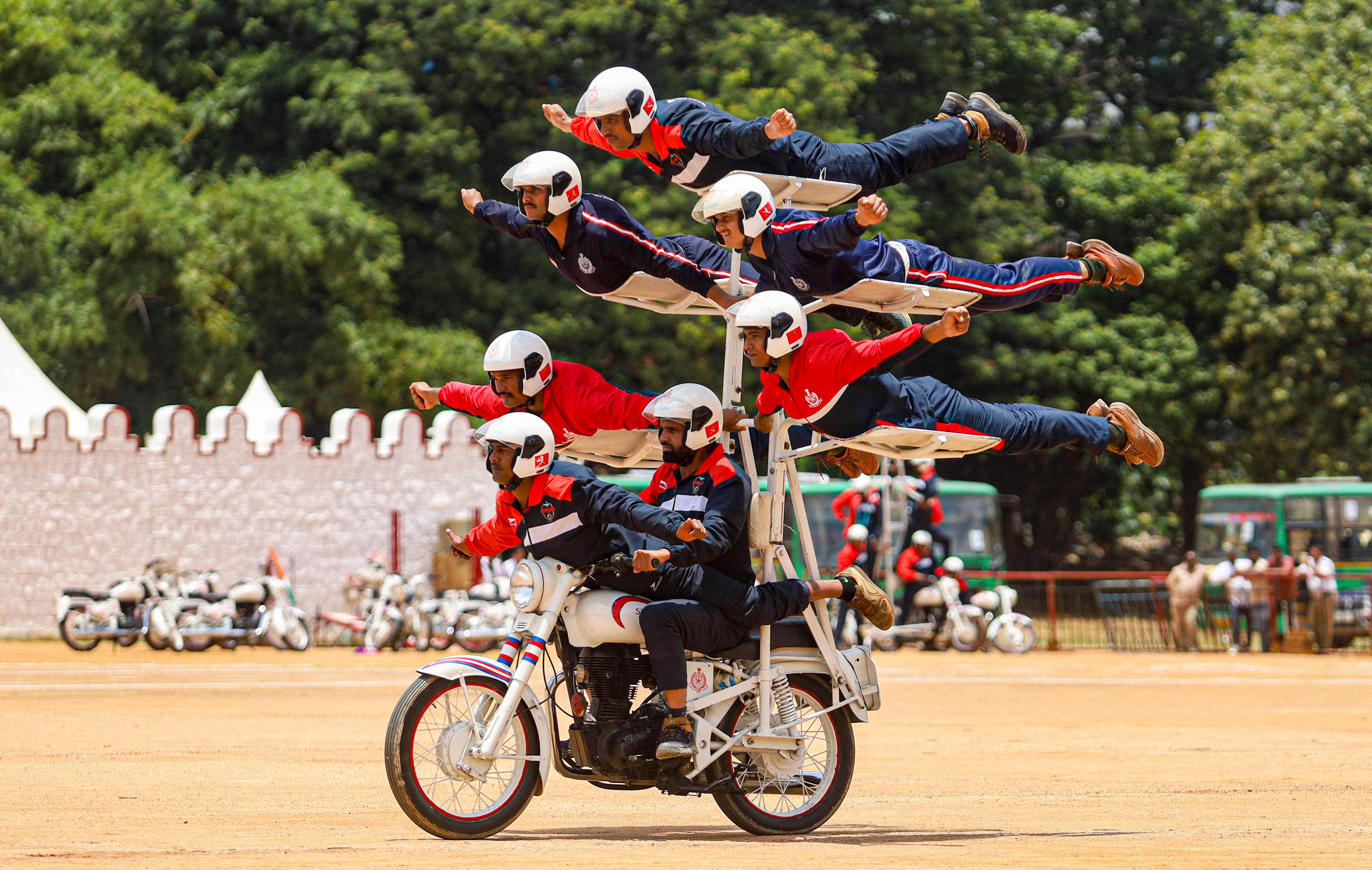  Tornedo bike team practices stunts ahead of Independence Day, at Manekshaw Parade Ground, in Bengaluru, on Tuesday