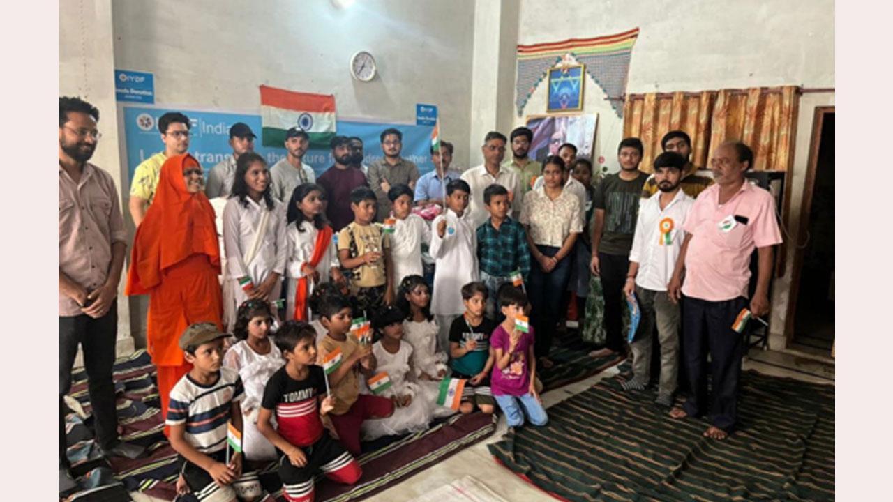 IYDF and Eye Mitra Vision and Opticians Center Bring Care and Warmth to Meerut Orphanage Children on India’s Independence Day
