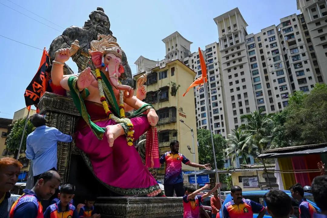 Ganesh Chaturthi 2024: BEST initiates online application process for temporary power supply for mandals