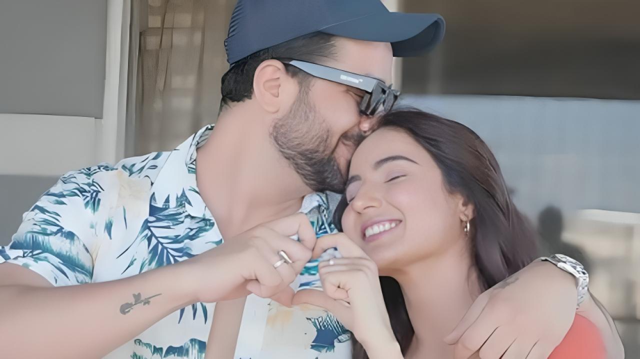 ‘Woke up to funny social media posts’: Jasmin Bhasin shuts down break-up rumours with Aly Goni