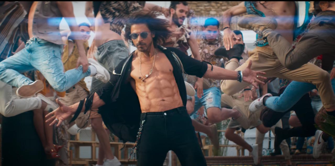 Shirtless Shah Rukh
The obvious one: who doesn't want to see a shirtless Shah Rukh Khan? Focus, ladies—there are more reasons for the song's success! Stop staring at the picture