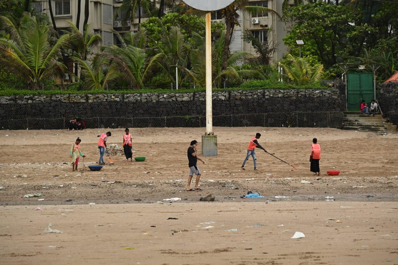 As per the data shared by the civic body on the Mumbai lakes, the water level in Tansa is at 99.30 per cent. At Modak-Sagar, 100 per cent of water stock is available. In Middle Vaitarna 95.76 per cent, Upper Vaitarna 80.01 per cent, Bhatsa 88.00 per cent, Vihar 100 per cent and Tulsi 100 per cent of useful water level is available
