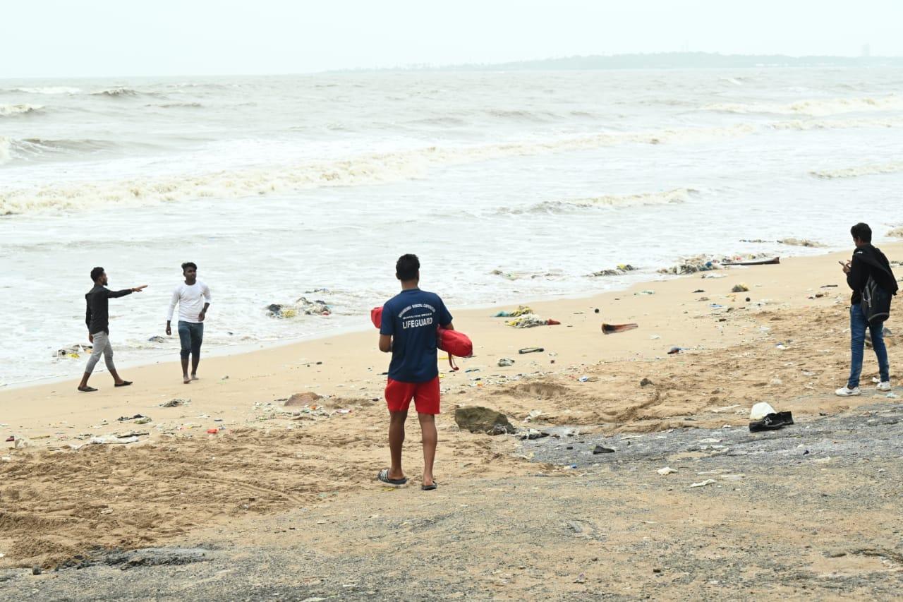 Heavy to very heavy rainfall at a few places with extremely heavy rainfall at isolated places is very likely in Palghar, the IMD said in its forecast