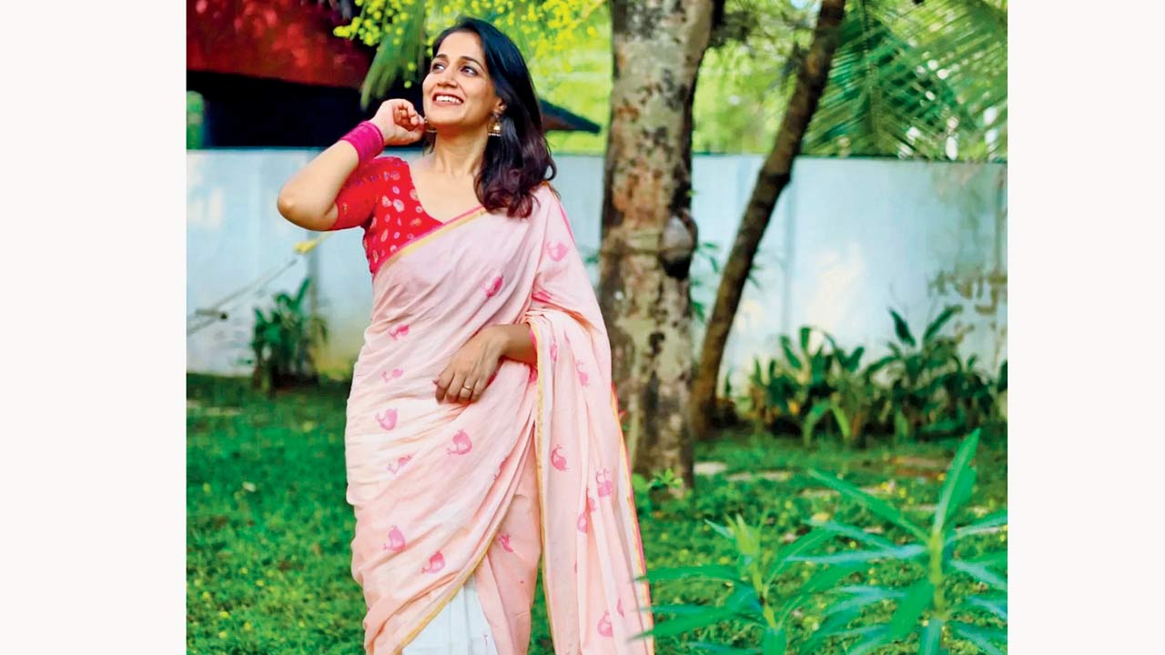 A hint of rose: Pichakam Weaves