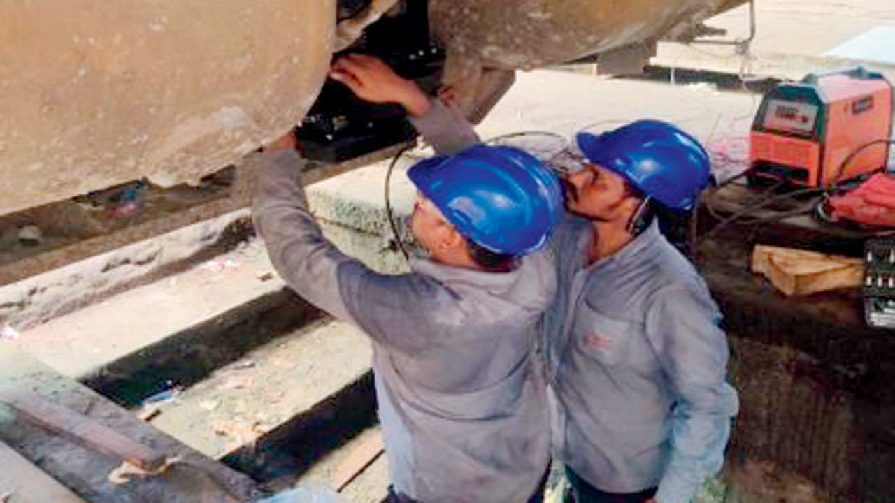 Mumbai suburban railway lines to get Kavach