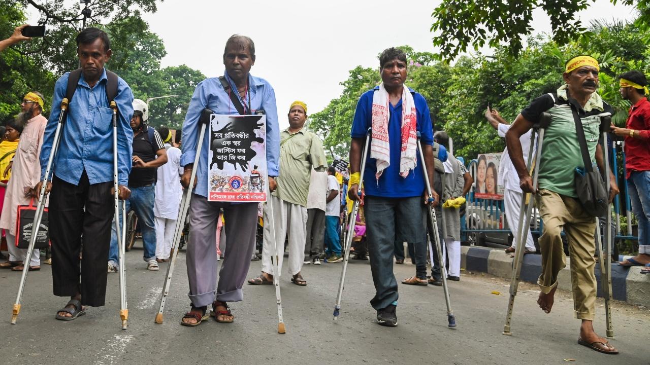 Protests continue in Kolkata over the rape-murder of 31-year-old doctor  
