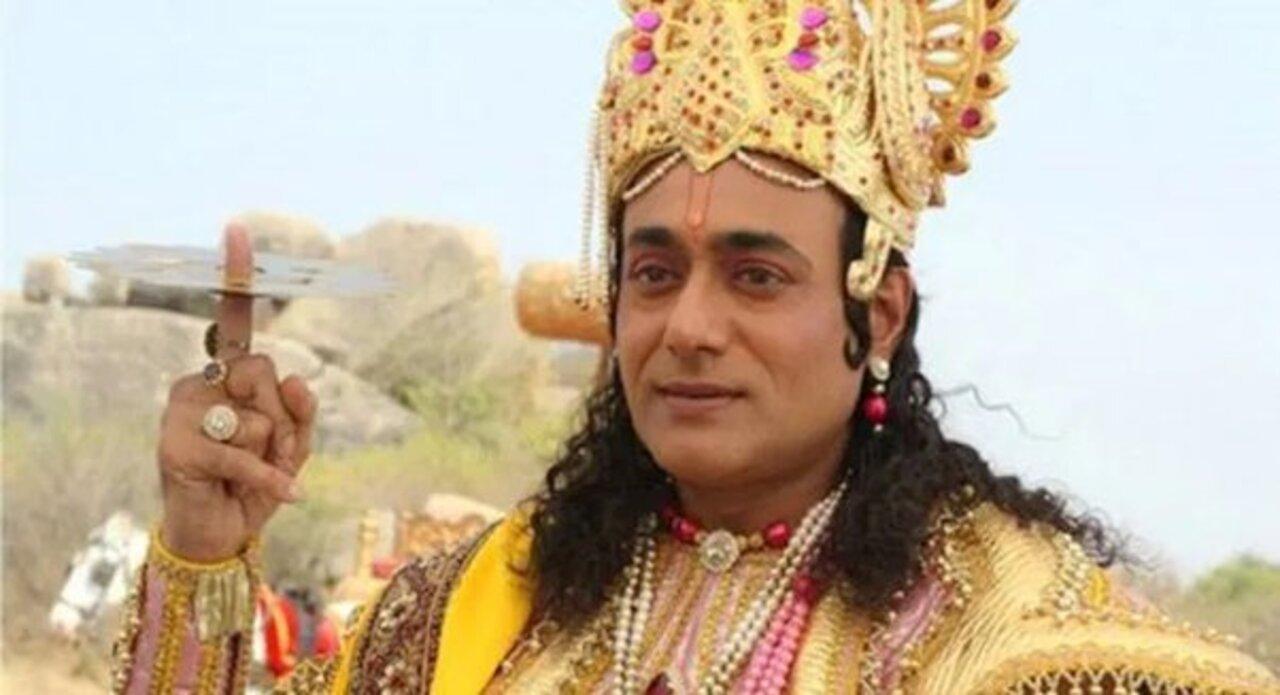  Nitish Bharadwaj played Lord Krishna in the iconic 1988 TV serial Mahabharat, directed by B.R. Chopra. Nitish got critical acclaimed and audience love for his portrayal of the diety 