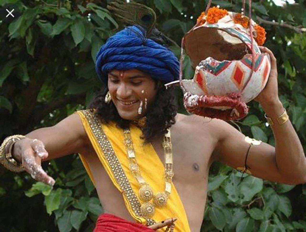 Mrunal Jain played Krishna's role in Kahaani Humare Mahabharat Ki. His portrayal focused on Krishna's divine wisdom and his role as the charioteer and guide to Arjuna during the Kurukshetra war