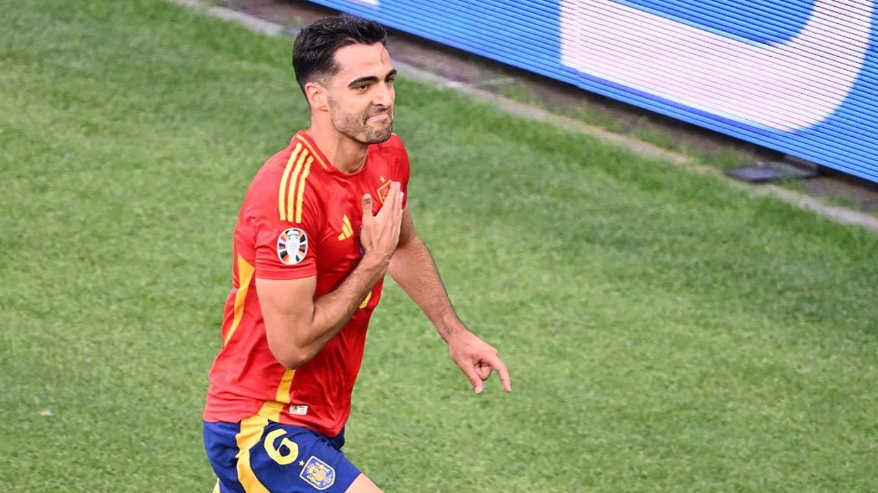 Real Sociedad president admits talks with Arsenal for Spain midfielder Mikel Merino