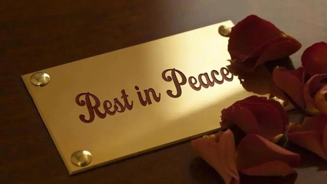 Veteran Hollywood actress Mitzi McCall passes away