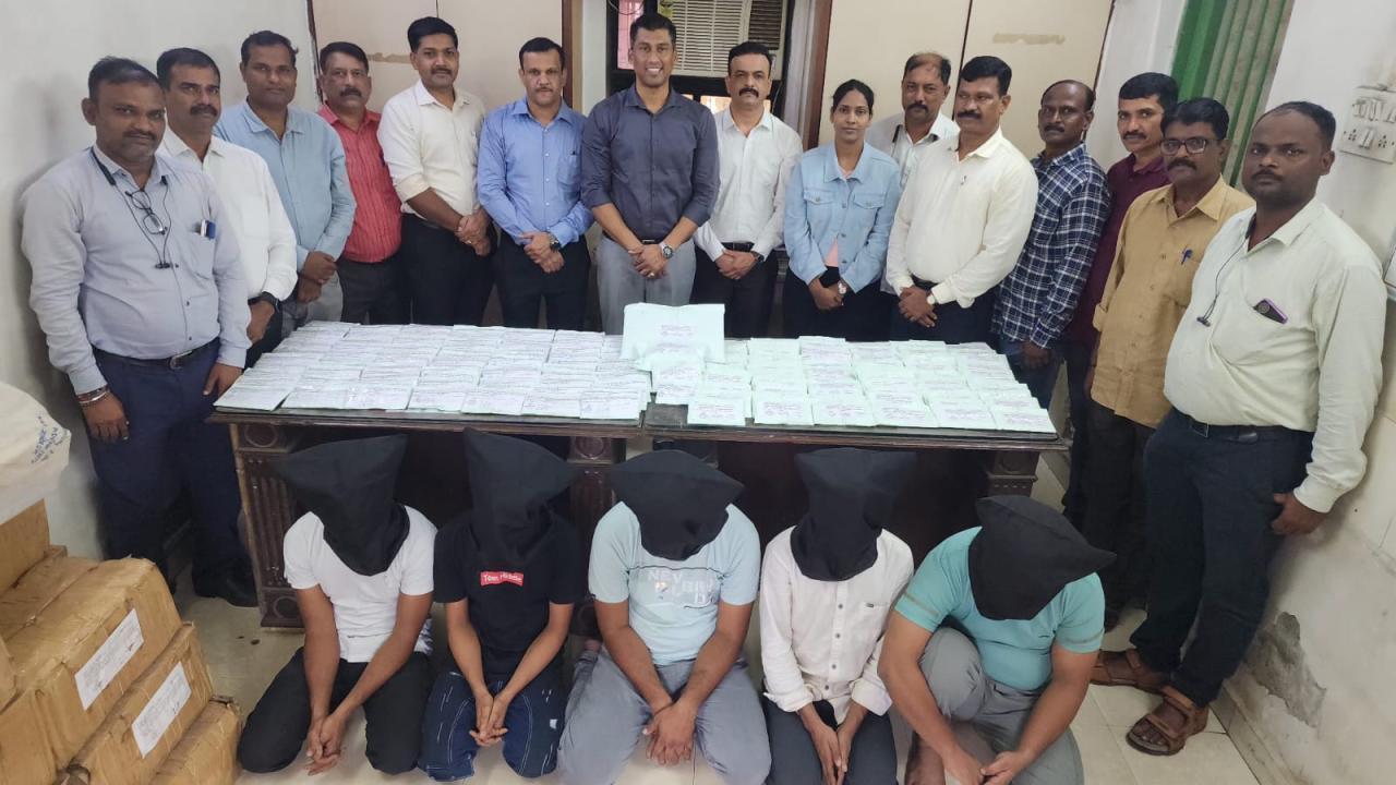 Mumbai Crime Branch nabs five people for changing IMEI numbers of stolen phones